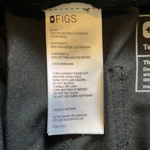 Figs: Zamora High Waisted Jogger Scrub Pants. Size XS Petite. Color: Black - Picture 4 of 5